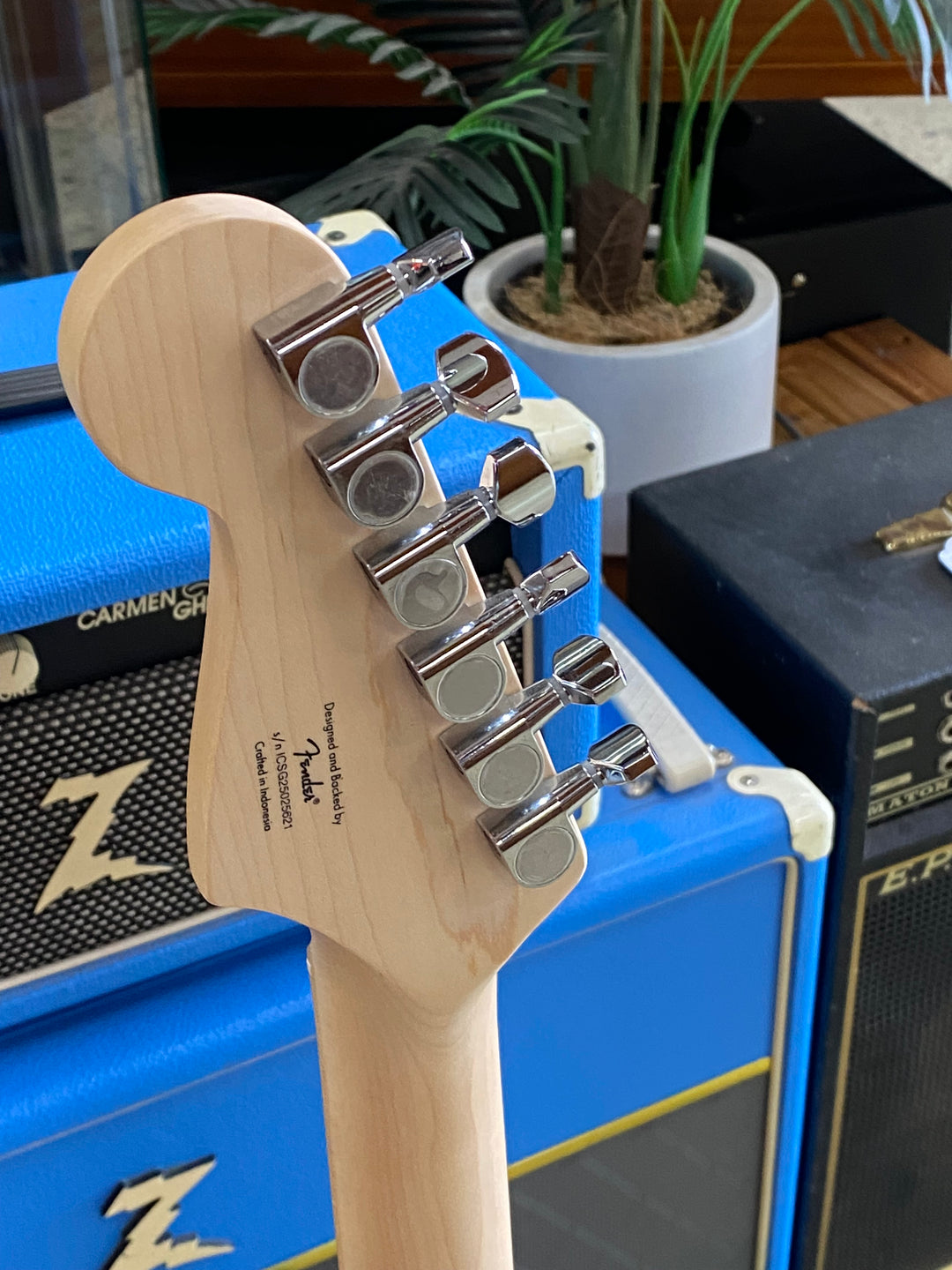 Squier FSR Sonic Strat MN | Arctic White