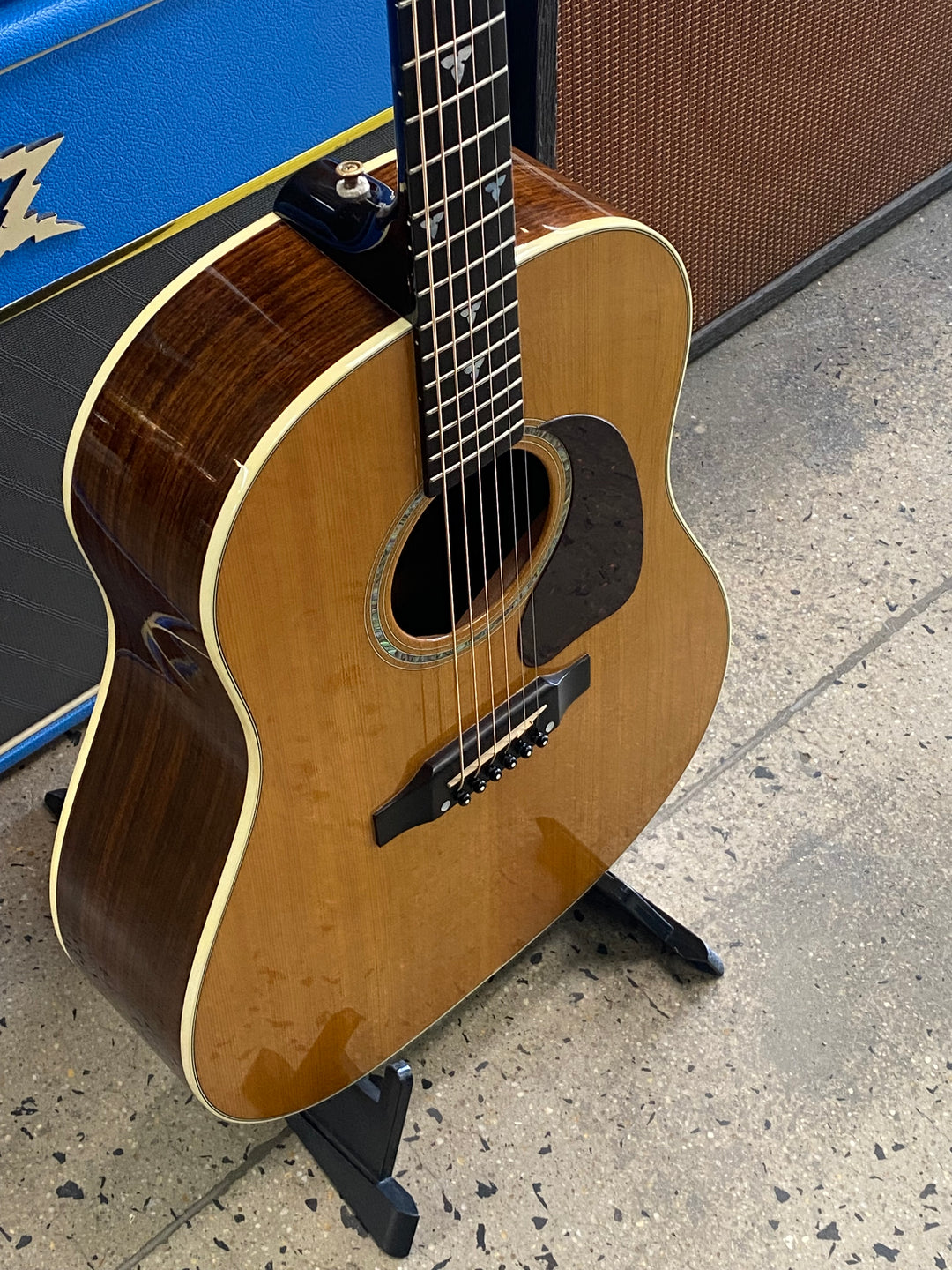 Gibson USA 1999 J-45 Rosewood Dreadnought Acoustic-Electric Natural W/Case ***Pre Loved***