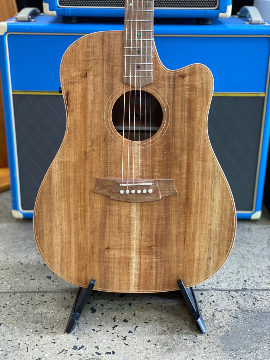 Cole Clark FL2EC All Blackwood W/case ***pre loved***