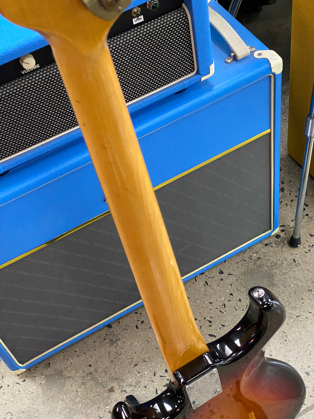 Yamaha MIJ 1981 BB-VI Broad Bass Sunburst W/bag ***pre loved***