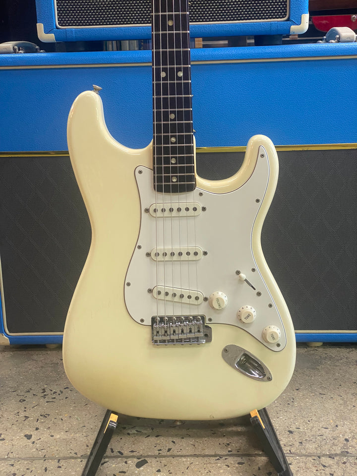 Fender USA 1972 Stratocaster Rosewood Fretboard Olympic White W/case ***Pre Loved***