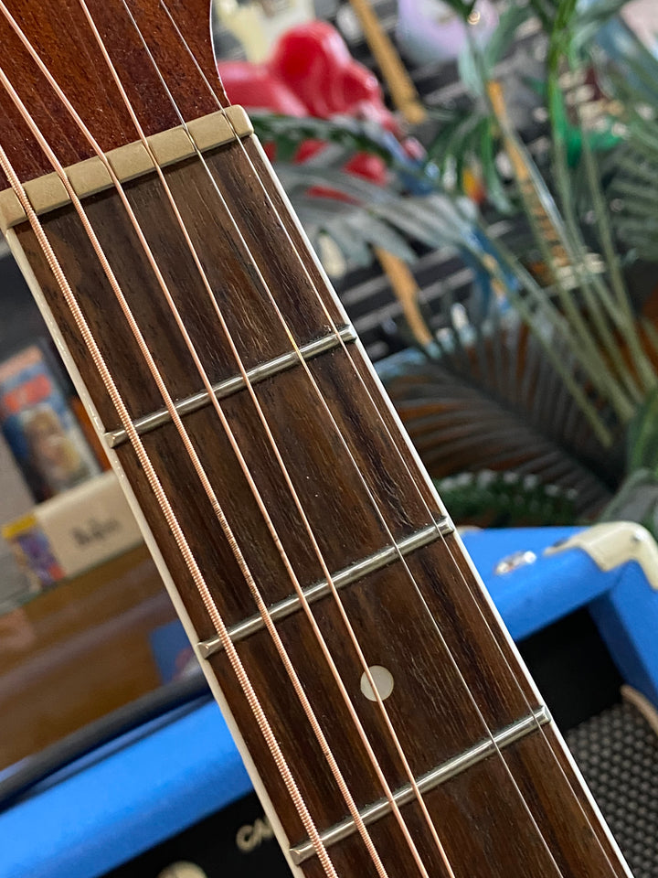 Washburn D10SCE Dreadnought cutaway acoustic electric Nat ***Pre Loved***
