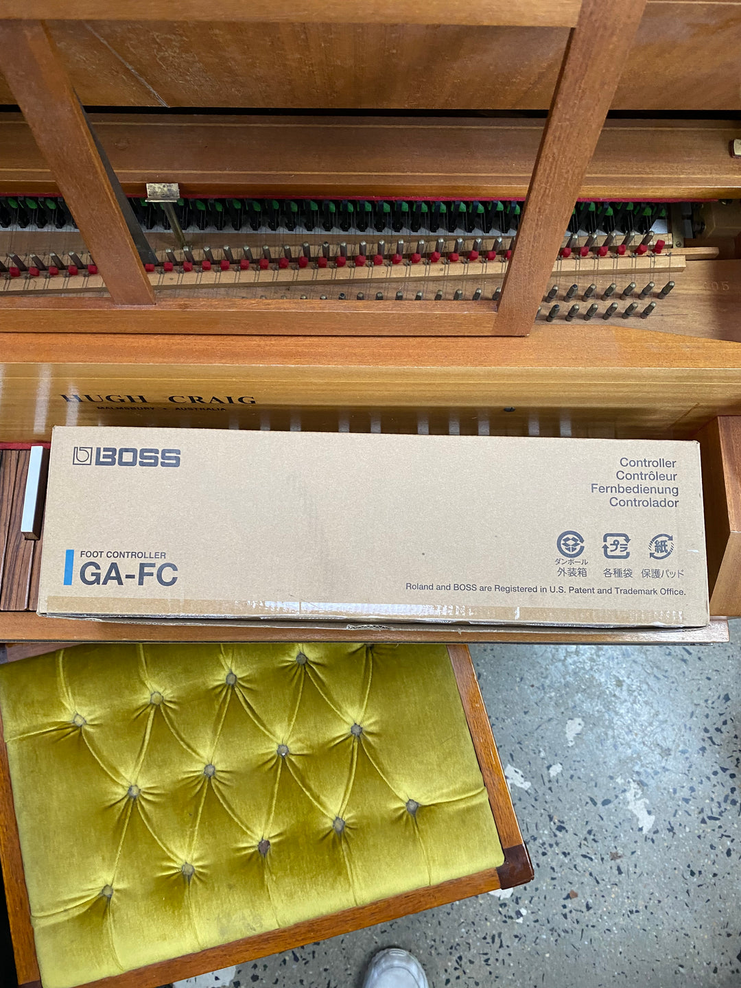 Boss GA-FC Foot Controller W/box ***Pre Loved***