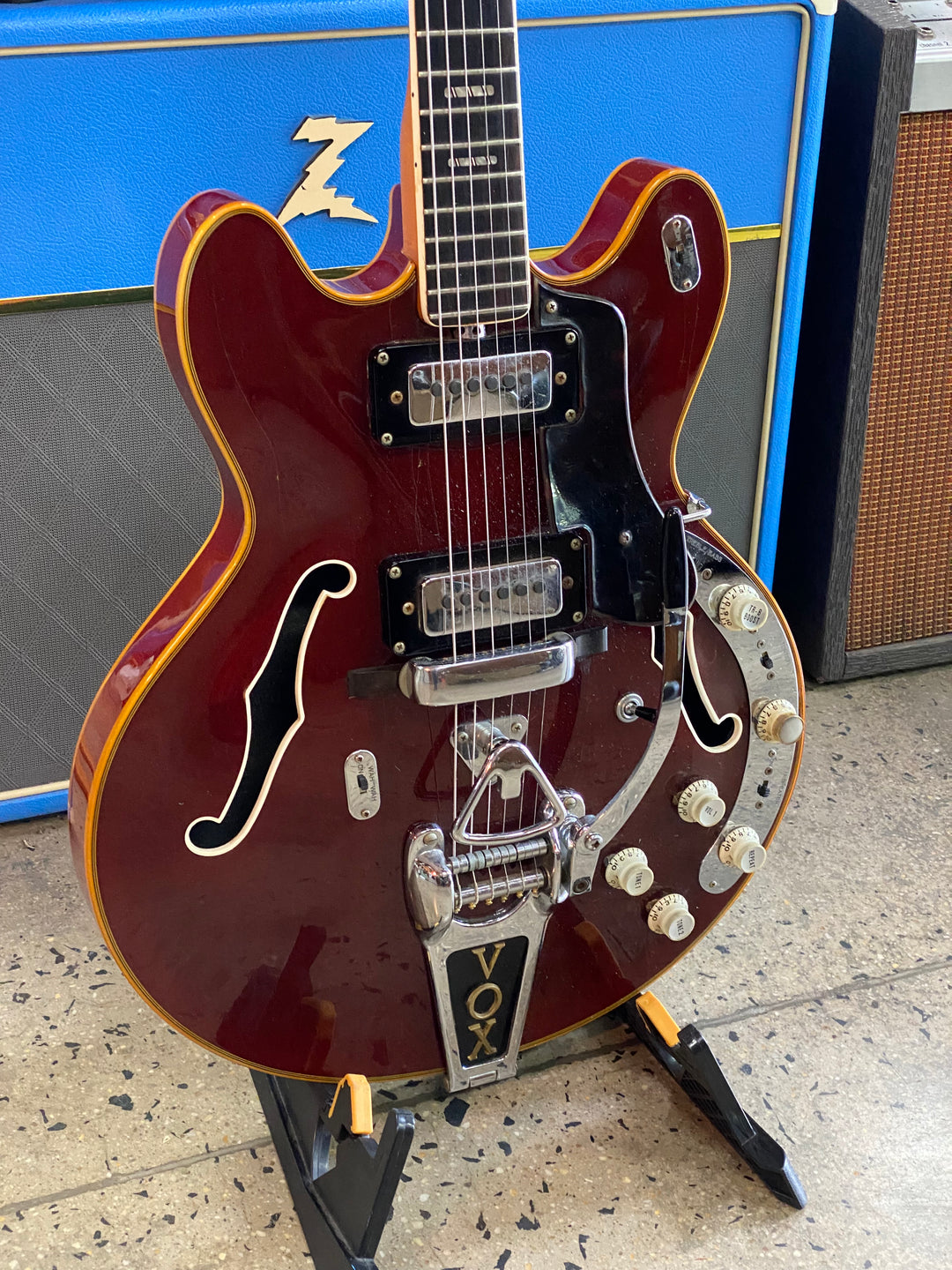 Vox 1968 Ultrasonic V268 Case ***pre loved***