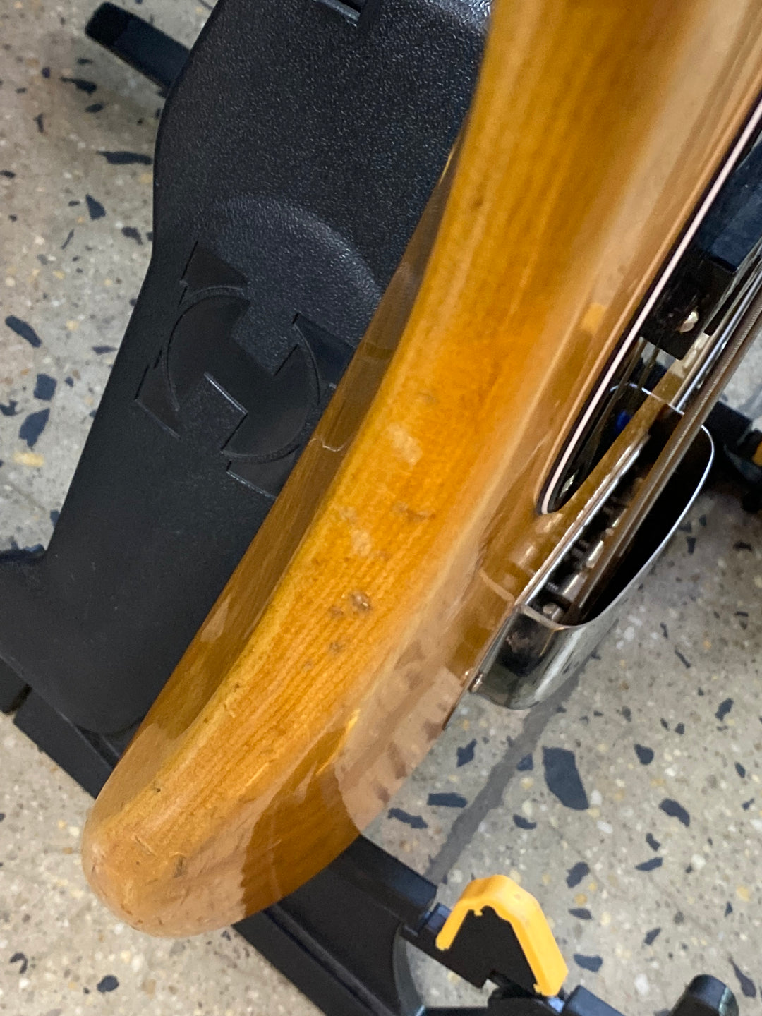 Fender Early to Mid 70s Fretless Precision Bass | Natural ***pre loved***