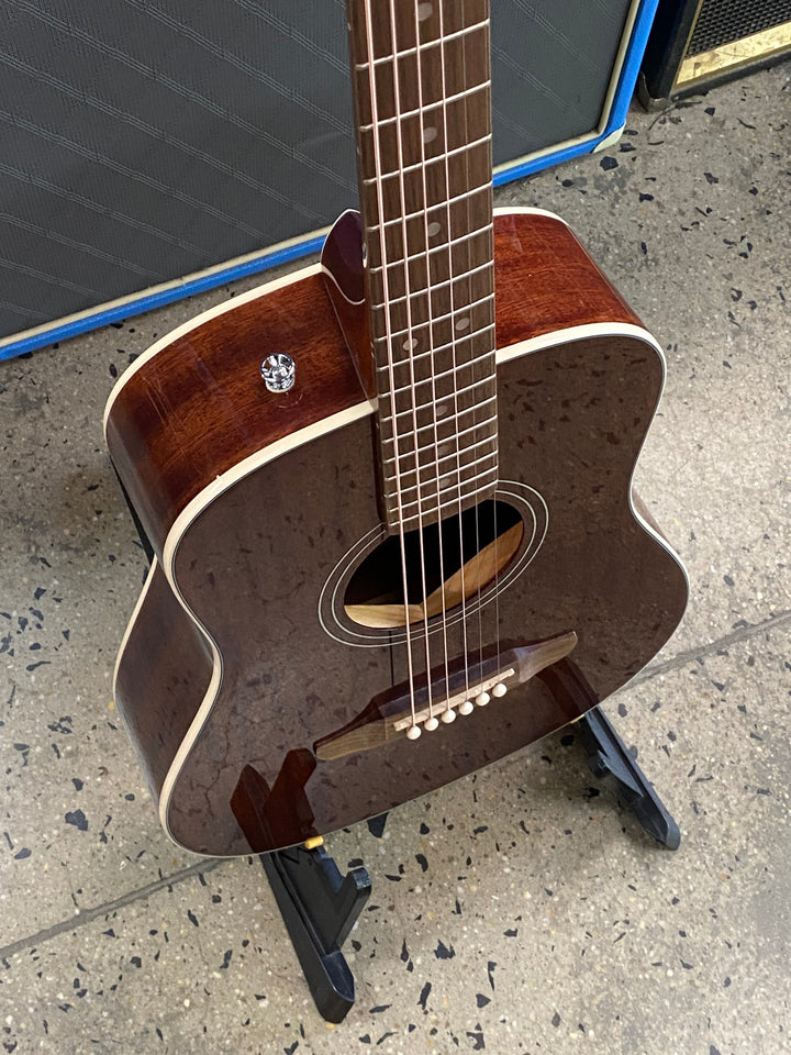 Fender California Standard Redondo Mini | Natural Sapele