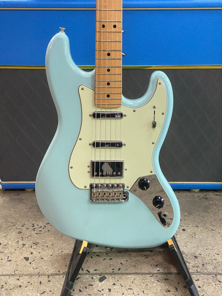 Fender 2019 Sixty-Six Alternate Reality Series Daphne Blue W/case ***Pre Loved***