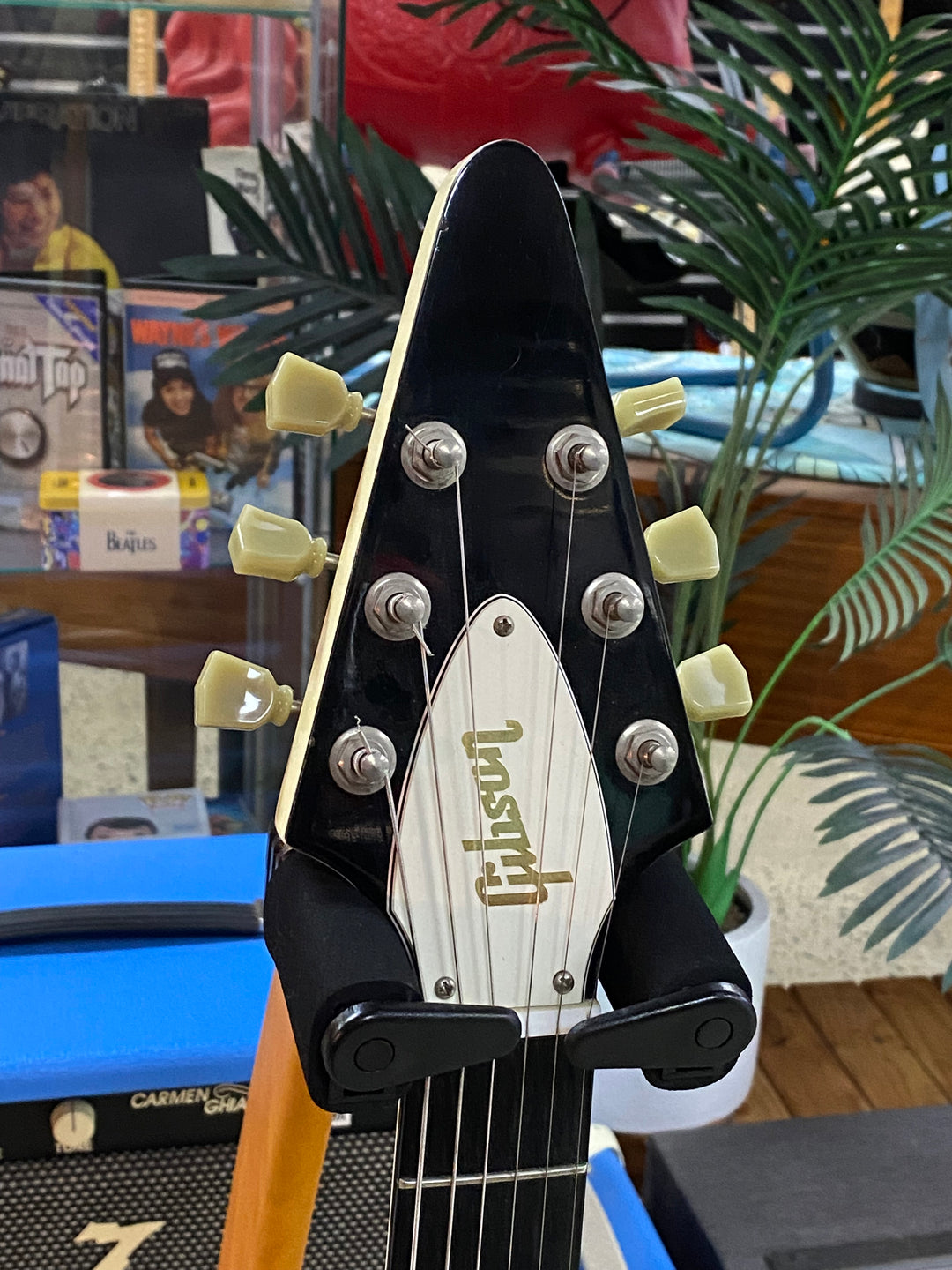 Gibson USA 2009 Flying V EMG Pups w/case | White ***pre loved***