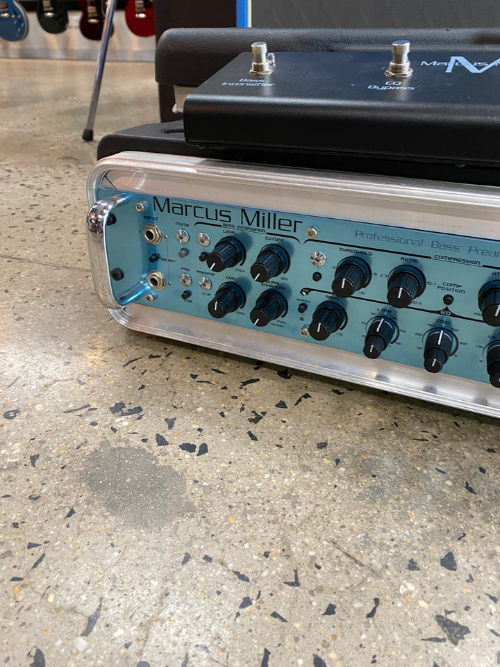 SWR Marcus Miller M2 Preamp with SKB case and fswitch ***pre loved***