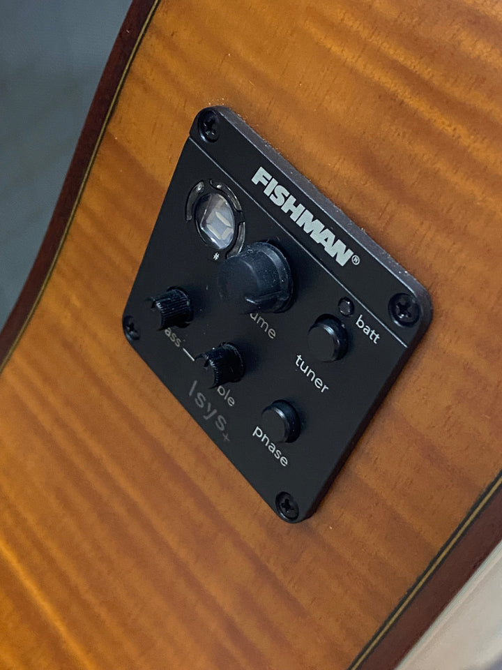 Martin Klema K200DCCE Solid Cedar Top Acoustic Guitar W/pickup Natural W/bag ***Pre Loved***