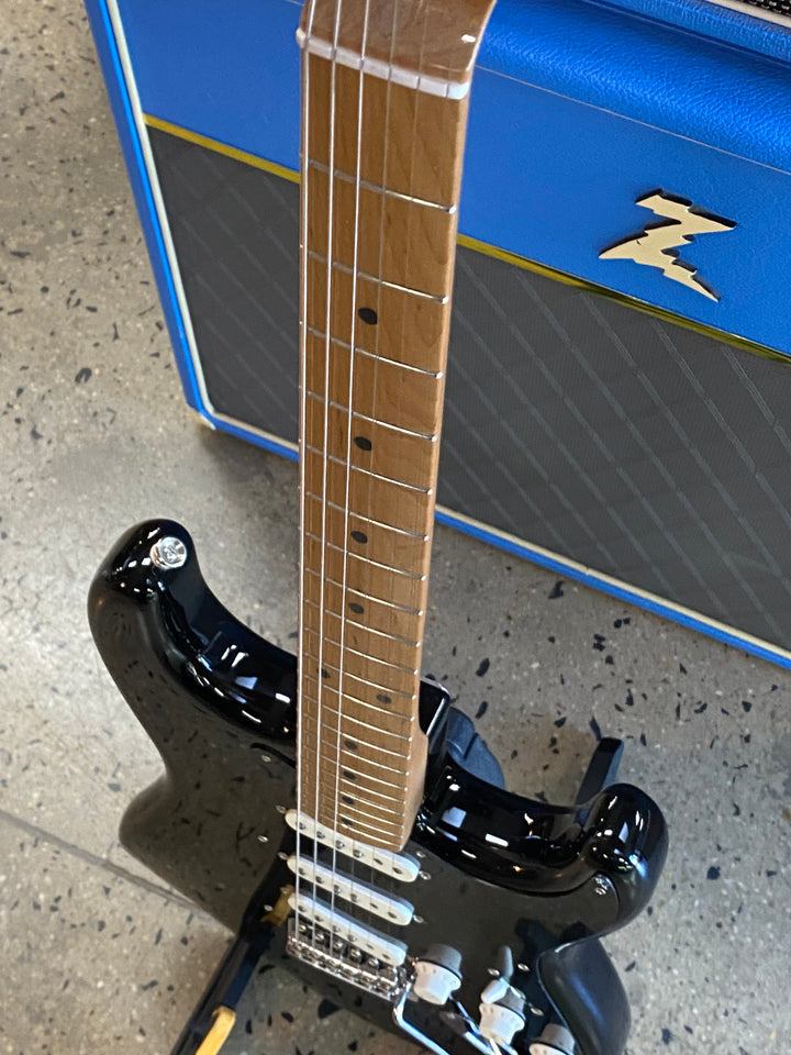 Fender LTD ED Vintera II 50s Strat Roasted Maple Neck w/bag | Black ***pre loved***