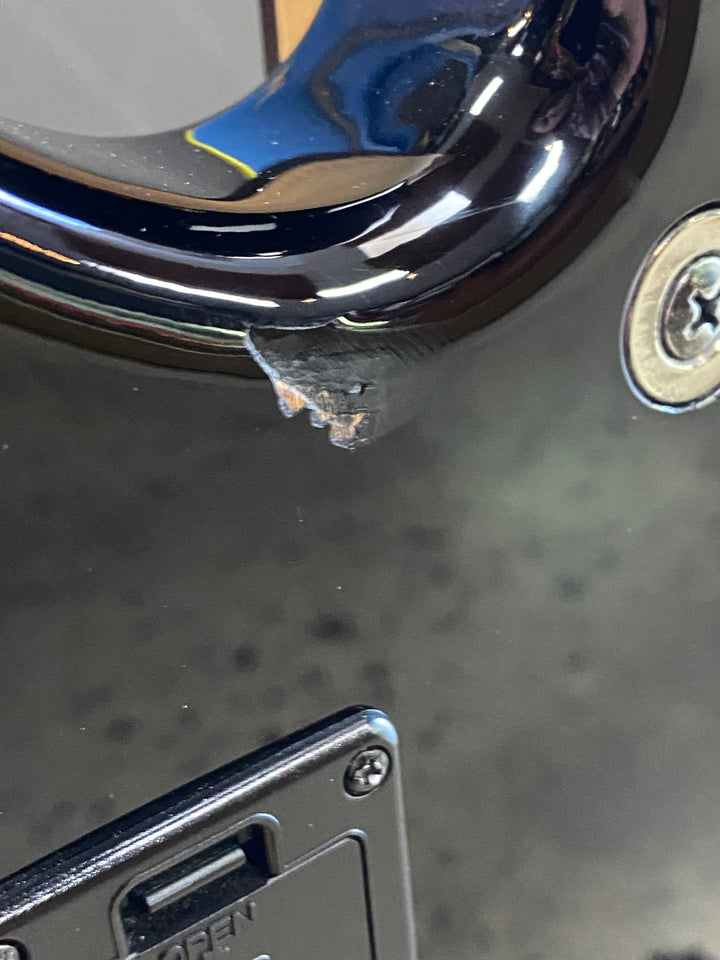 Yamaha TRBX305 5-String Bass Guitar Black ***Pre Loved***