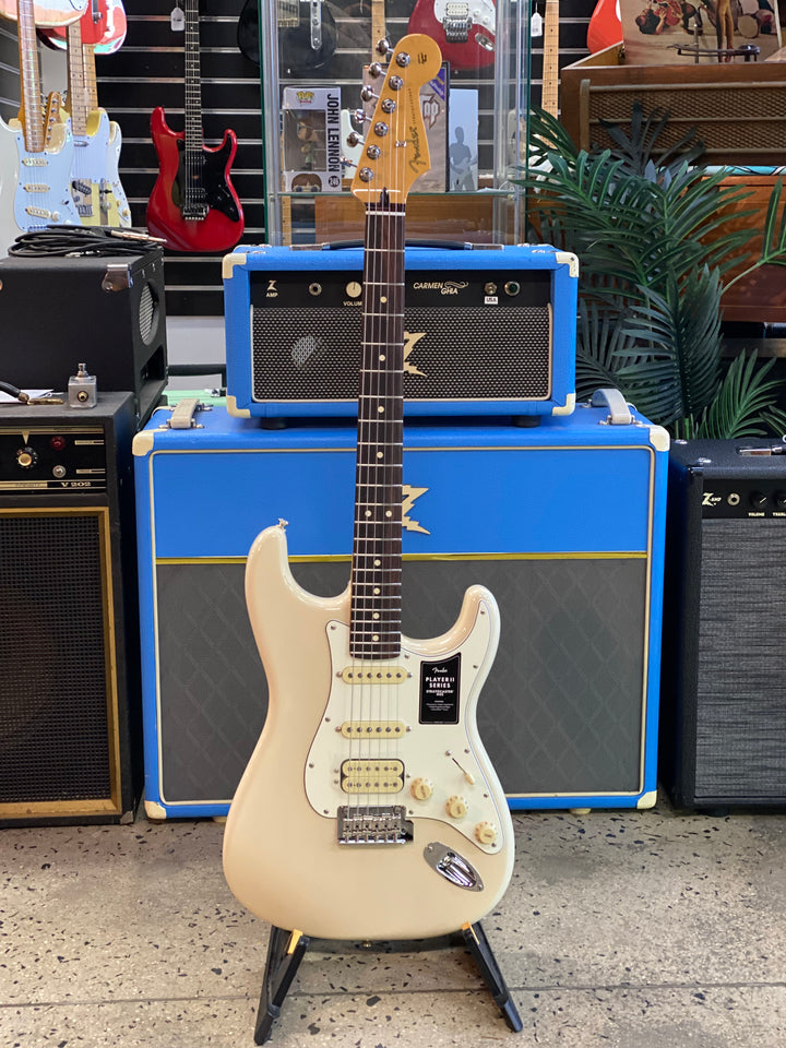 Fender Player II Stratocaster HSS | White Blonde