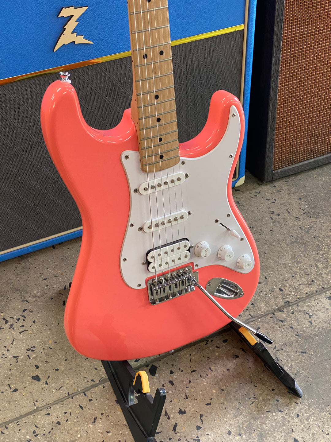 Squier Sonic Strat HSS | Tahitian Coral ***pre loved***