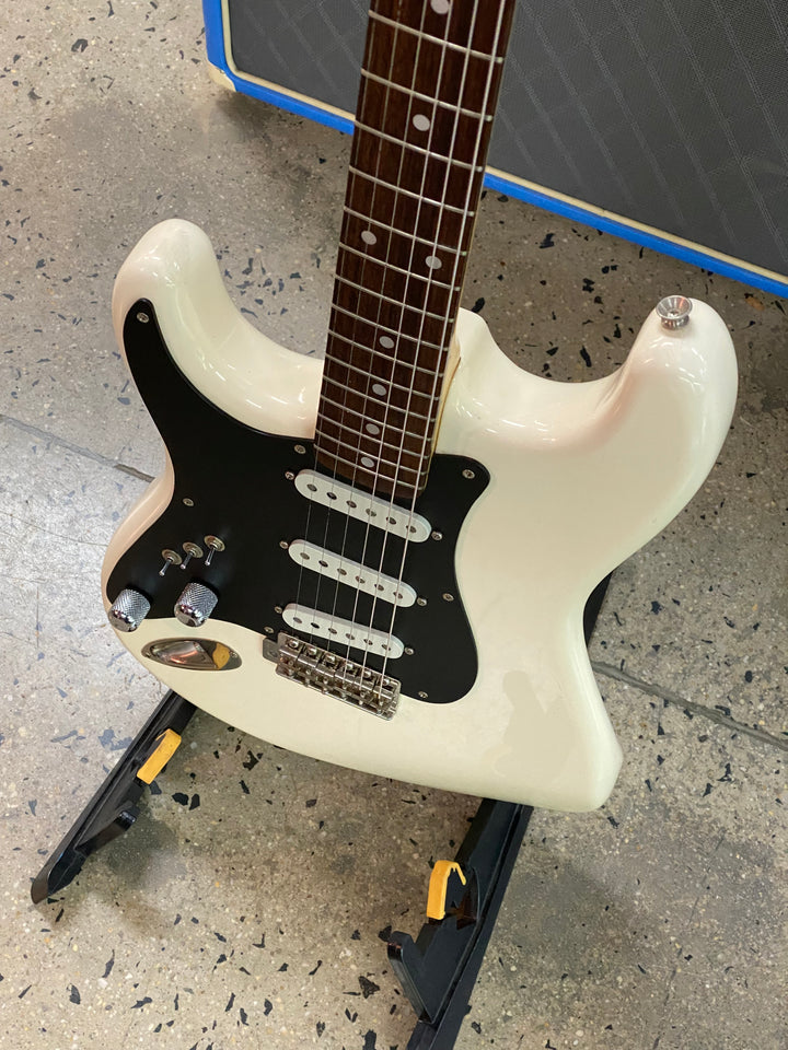 Greco 1980 SE600J Left Hand Electric Strat | White ***pre loved***