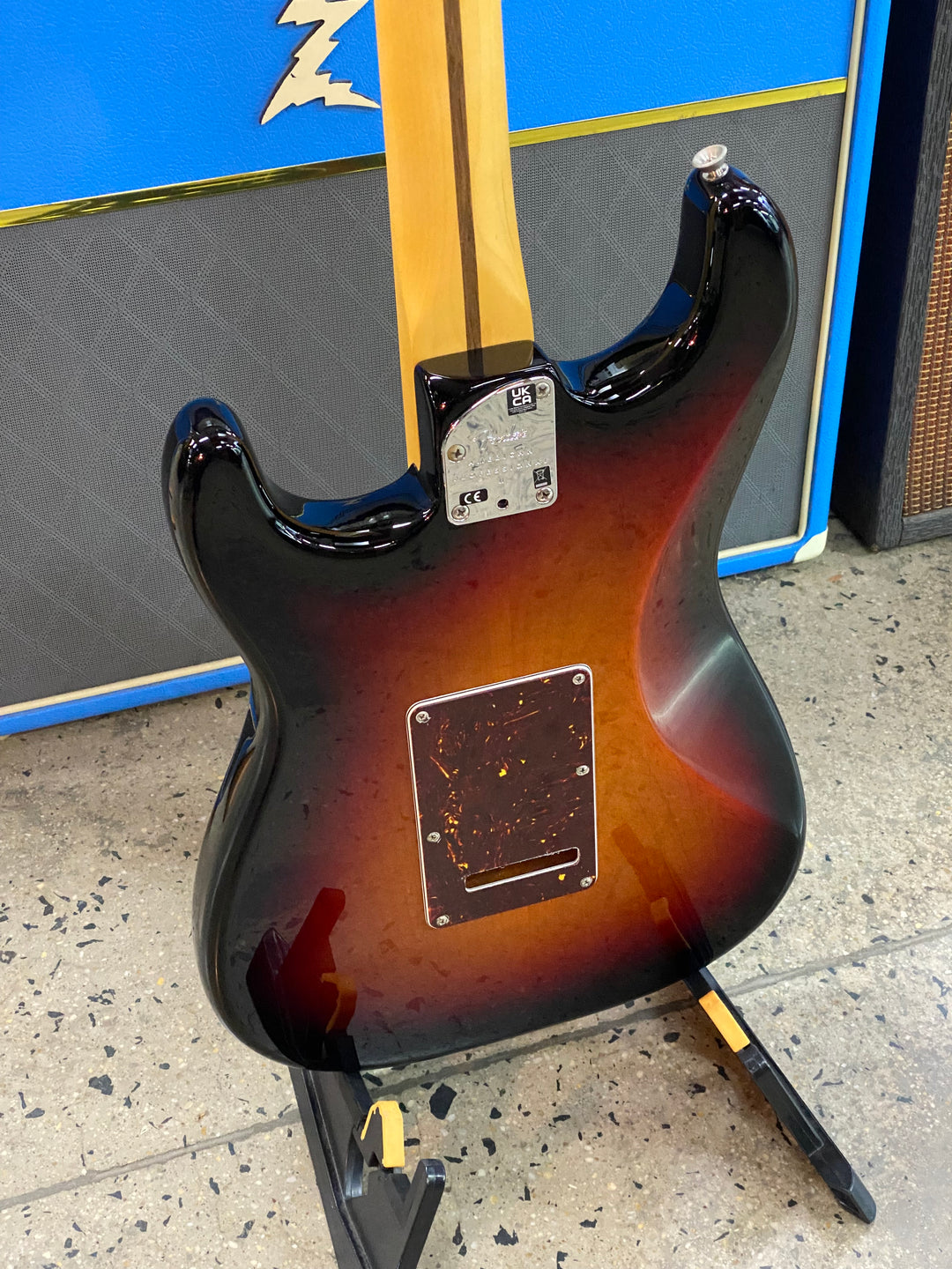 Fender 2022 American Pro II Stratocaster | Sunburst ***pre loved***