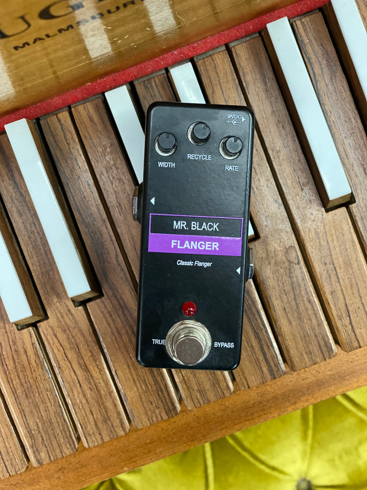 Mr Black Mini Flanger MBM-FL w/box ***pre loved***