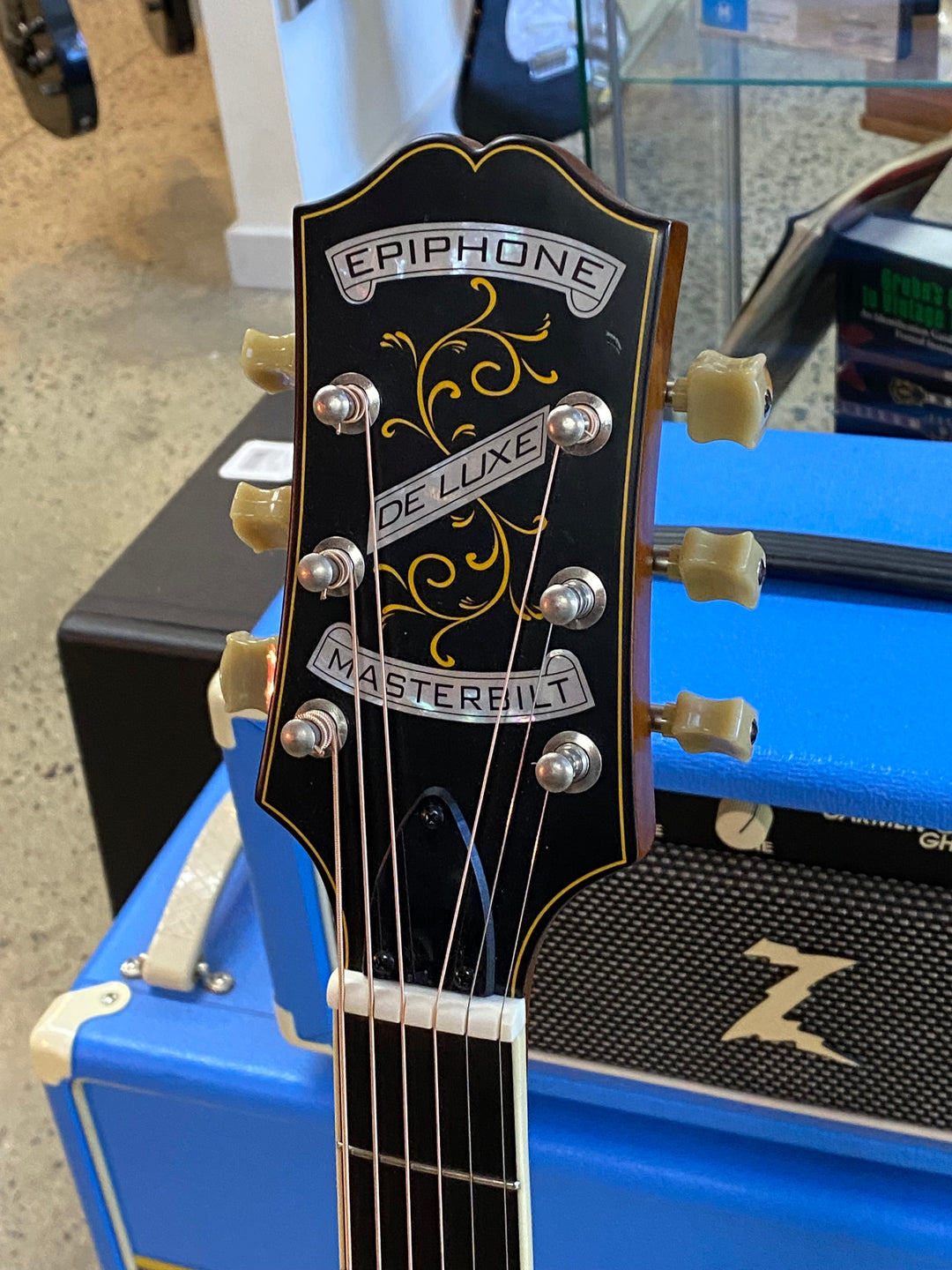 Epiphone 2016 Masterbilt De Lux w/case | Natural ***Pre Loved***