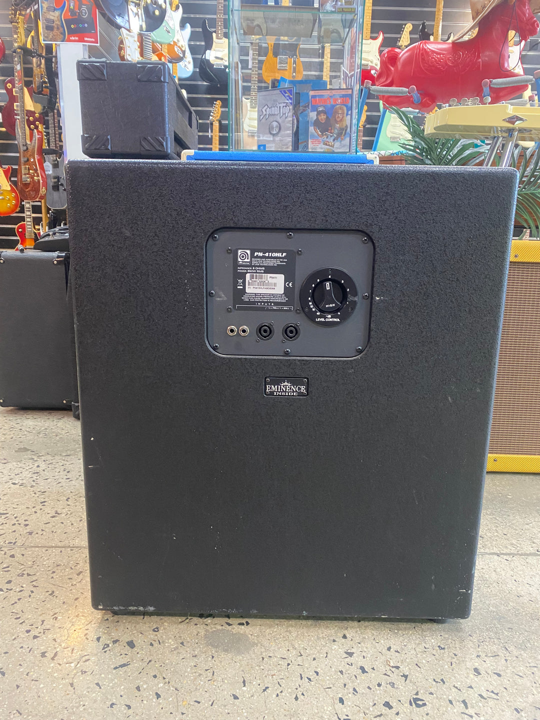 Ampeg USA PN-410HLF Pro Neo 4X10 850W Bass Cab ***Pre Loved***