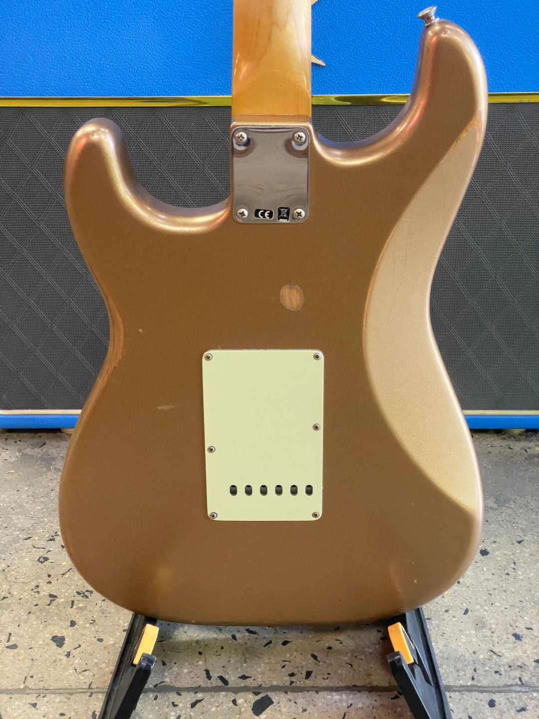 Fender 2021 Vintera Road Worn '60s Strat Firemist Gold ***Pre Loved***