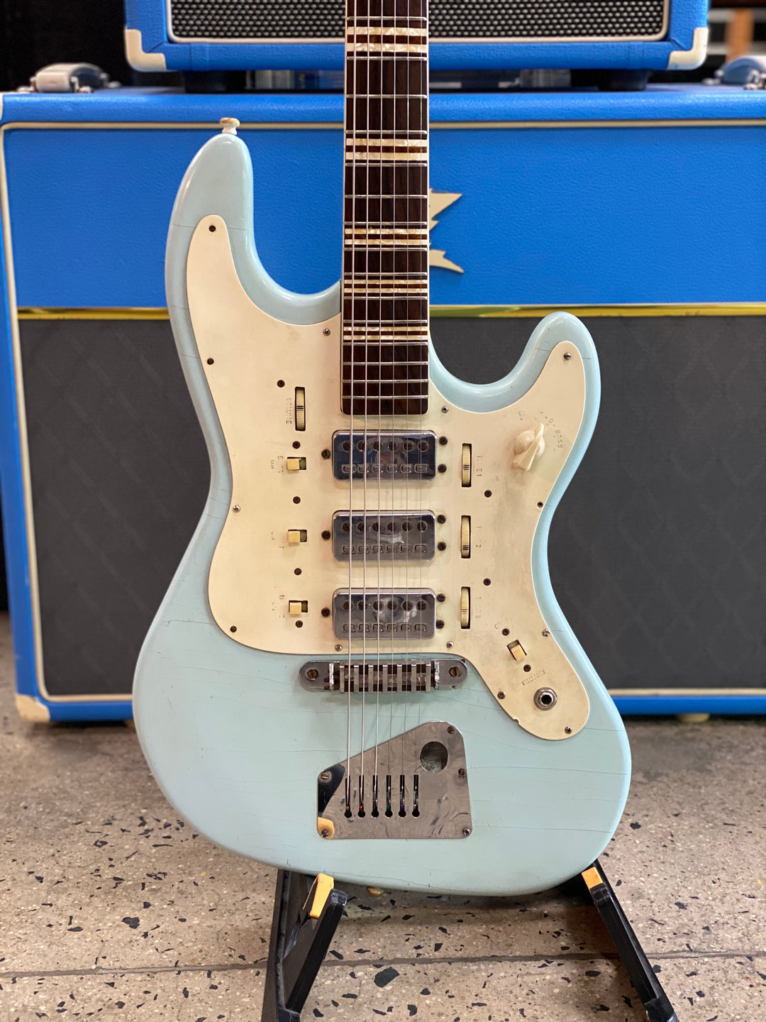 Hofner Galaxie 176 Deluxe Blue w/case ***pre loved***