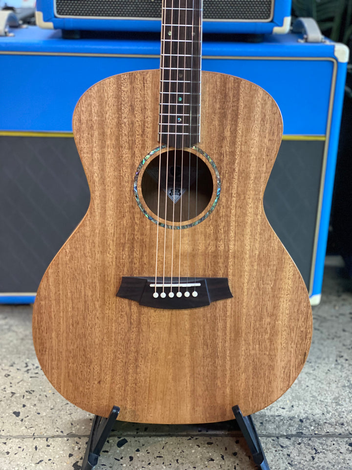 Cole Clark Guitars Studio AN1 All Mahogany