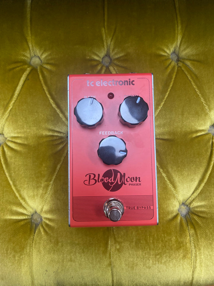 TC Electronic Blood Moon Phaser Pedal w/box ***Pre Loved***
