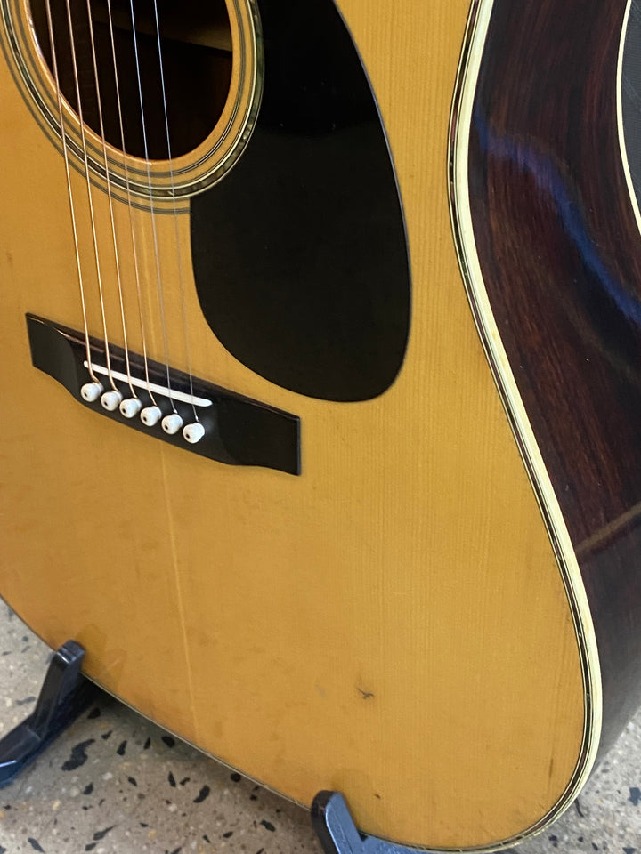 Morris Guitars W-25 Acoustic Guitar w/case ***pre loved***