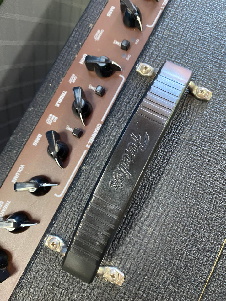 Vox Cambridge 30 Reverb Twin V9320 30-watt hybrid 2x10 combo ***Pre Loved***