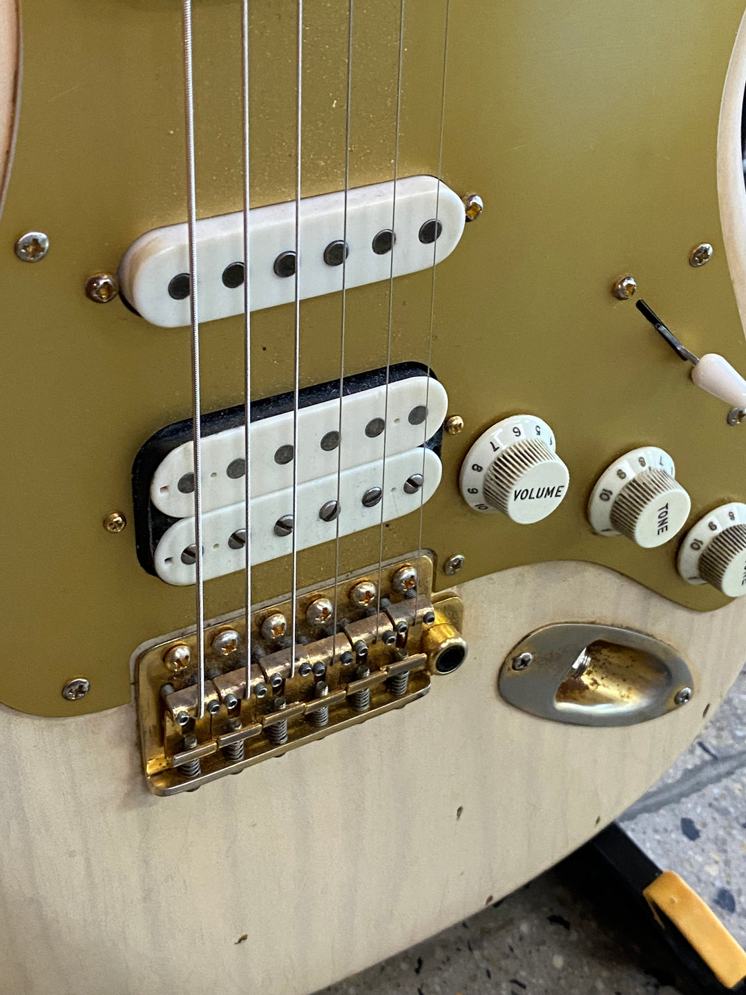 Haar Guitars Trad S HSS w/case | Blonde ***pre loved***