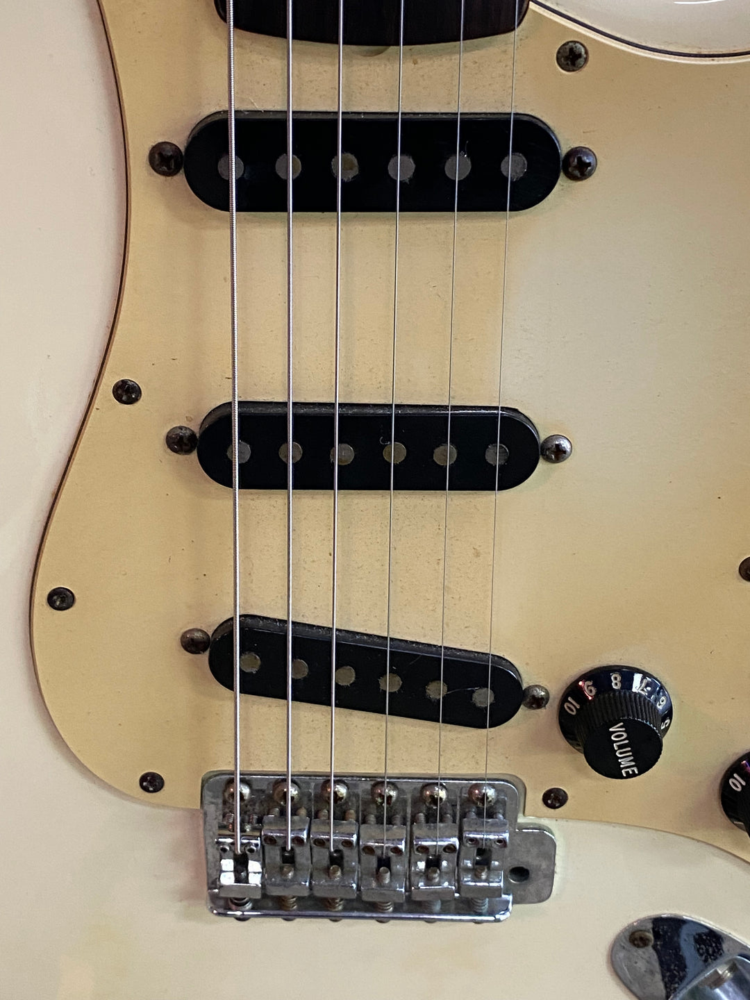 Fender USA 1979 Stratocaster w/case | White ***pre loved***
