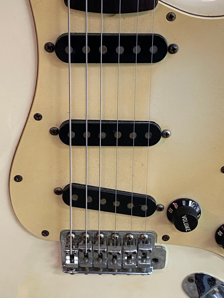 Fender USA 1979 Stratocaster w/case | White ***pre loved***
