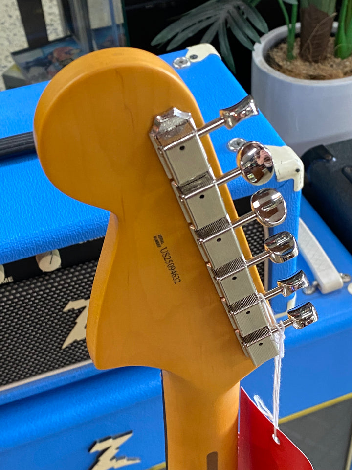 Fender American Professional Classic Jaguar | Faded Firemist Gold