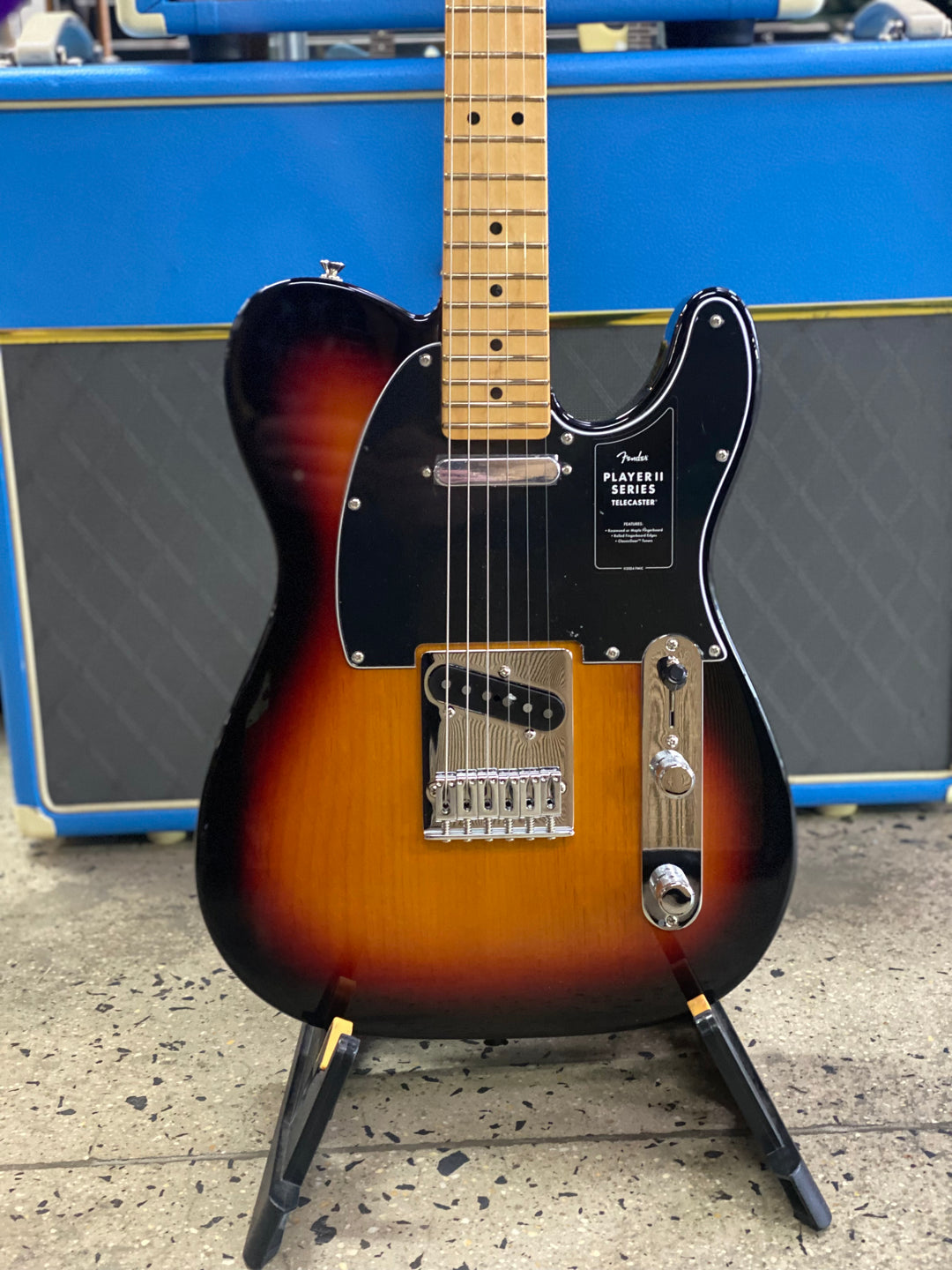 Fender Player II Telecaster®, Maple Fingerboard, 3-Color Sunburst