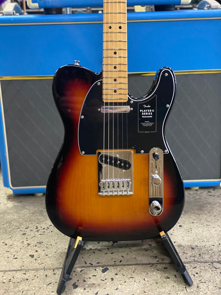 Fender Player II Telecaster®, Maple Fingerboard, 3-Color Sunburst