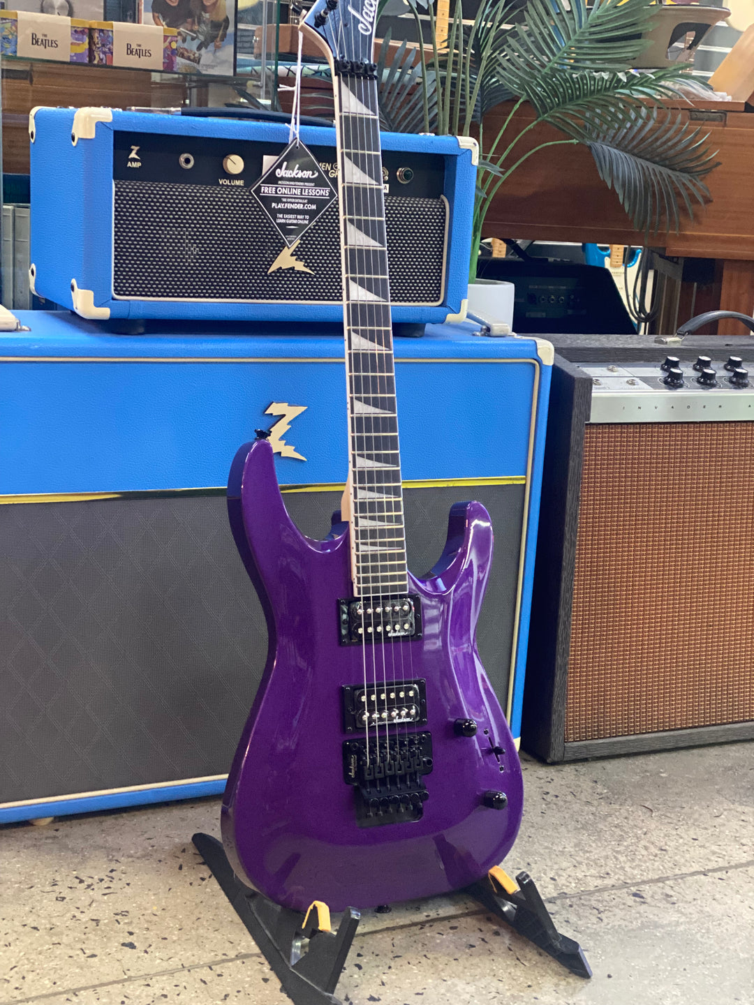 Jackson JS32 Series Dinky Arch Top DKA | Pavo Purple