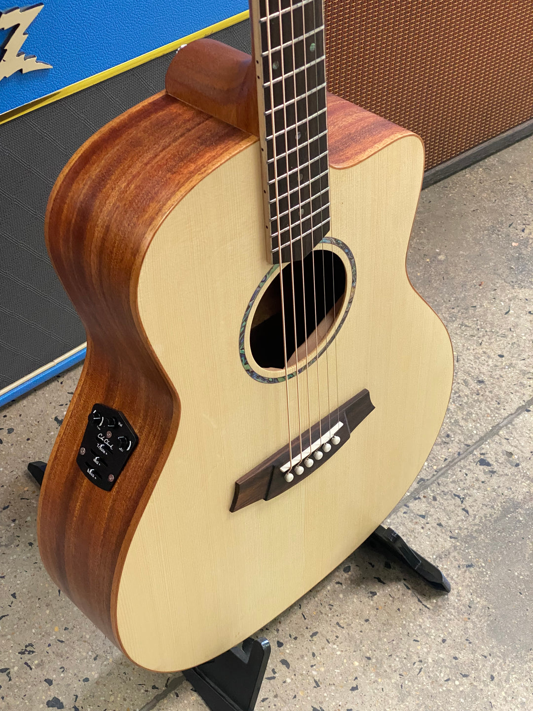 Cole Clark Studio AN1EC Spruce Mahogany