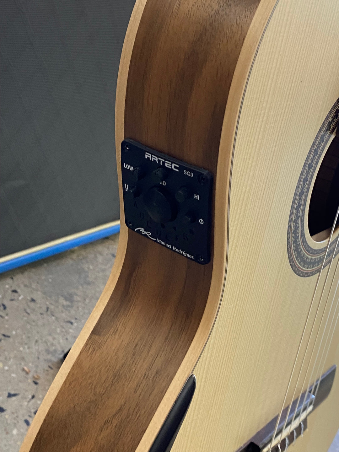 Manuel Rodriguez ECOLOGICA 4/4 Electric-Acoustic Classical PLANO