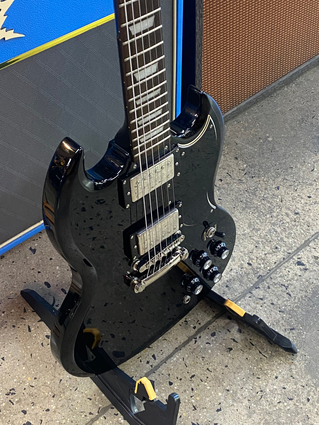 Epiphone 2011 SG G400 wbag Black ***pre loved***