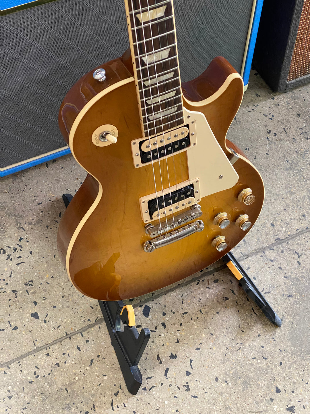 Gibson USA 2021 Les Paul Classic w/case | Honeyburst ***pre loved***