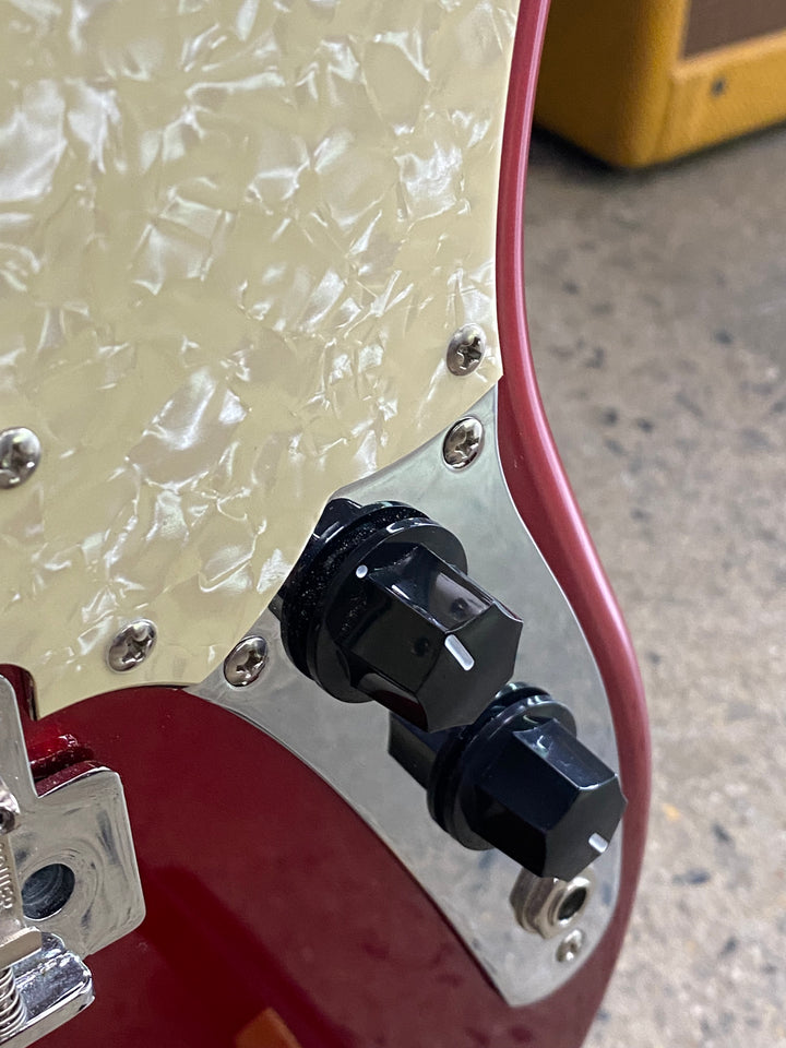 Squier 2021 Paranormal Cyclone Candy Apple Red ***Pre Loved***