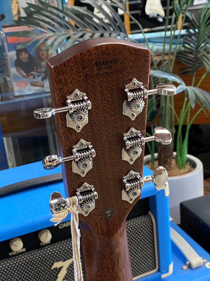 Alvarez LD70E Laureate Dreadnought Acoustic/Electric | Sunburst