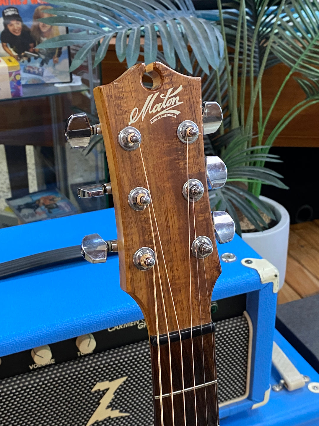 Maton EM225C "Custom Deluxe" w/case ***pre loved***