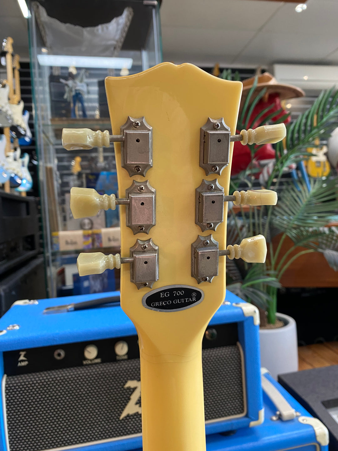 Greco 1978 EG-700WW w/bag ***Pre Loved***