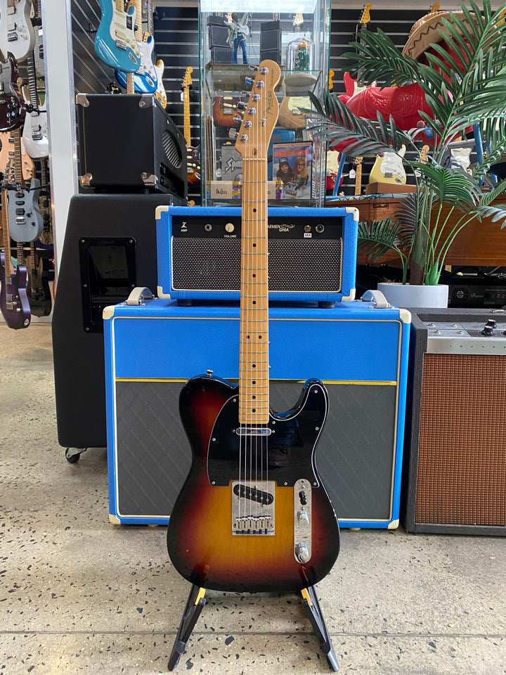 Fender USA 2004 American Series Telecaster Maple Neck Sunburst W/case ***Pre Loved***