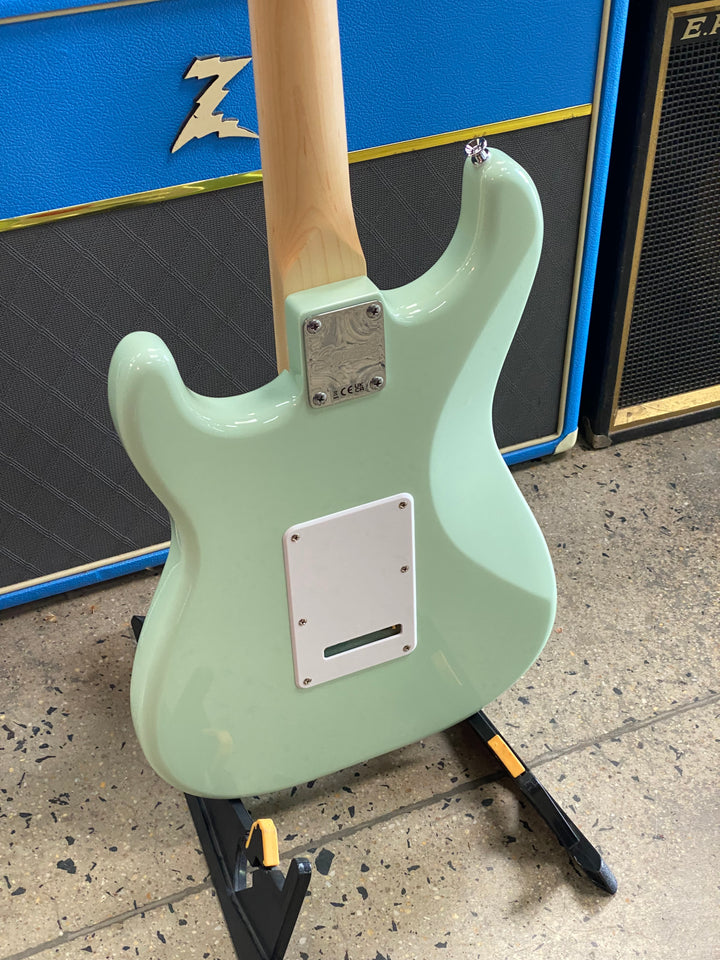 Squier FSR Sonic Stratocaster | Surf Green