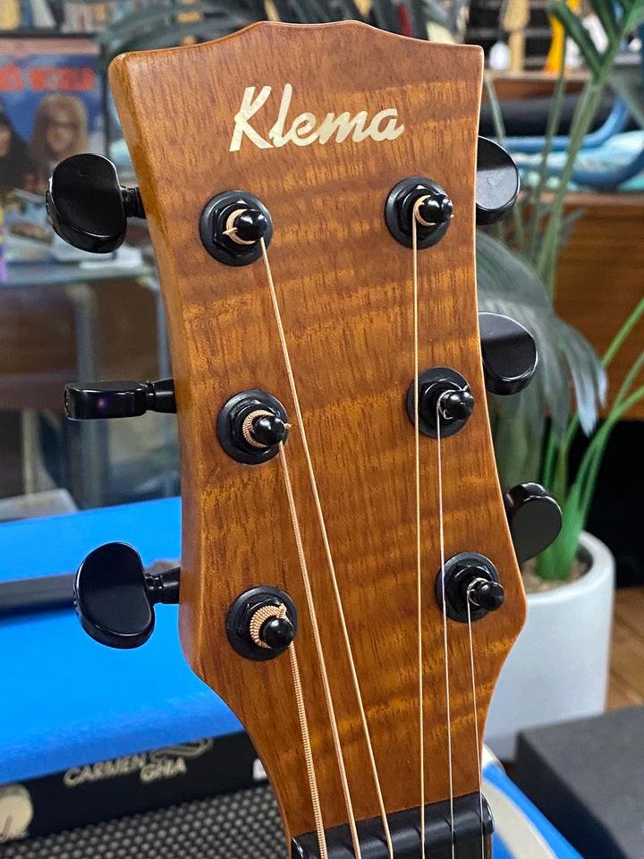 Martin Klema K200DCCE Solid Cedar Top Acoustic Guitar W/pickup Natural W/bag ***Pre Loved***