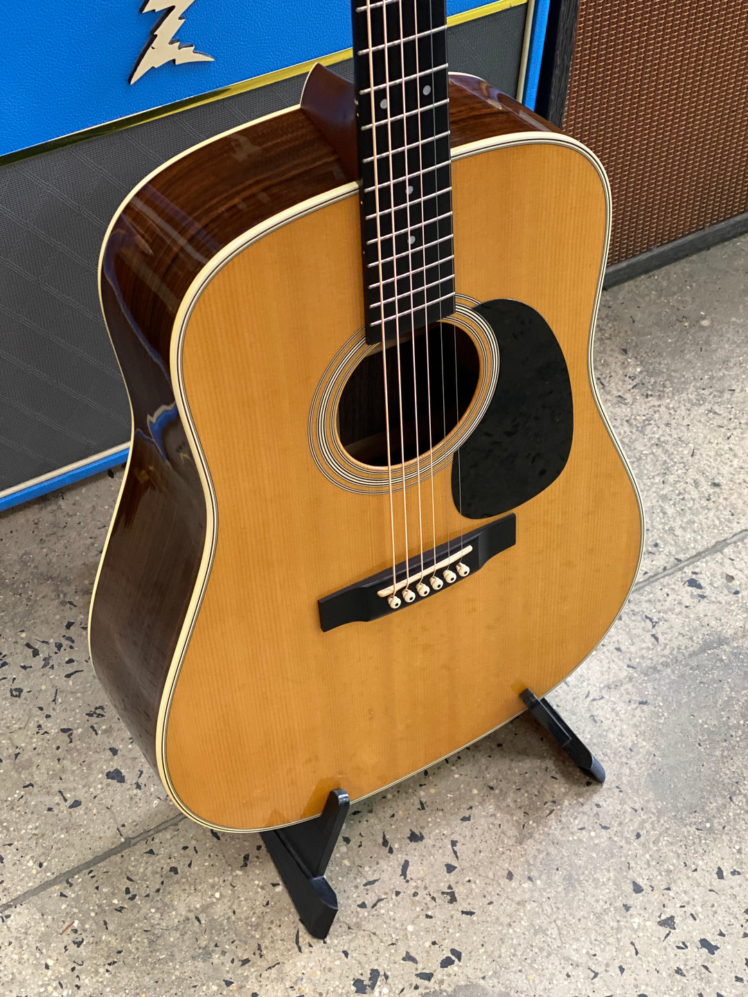 Martin 2003 D-28 Acoustic Guitar w/case ***pre loved***