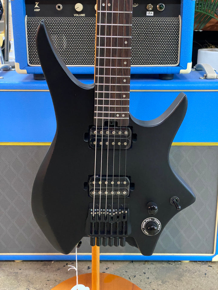 Hils HN3 Headless Electric Guitar | Satin Black