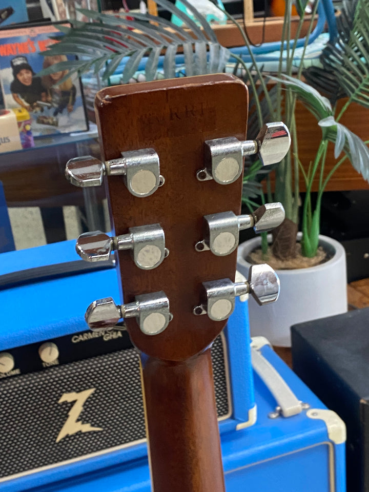 Morris W-30 Acoustic Guitar w/case ***pre loved***